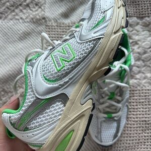 New Balance 530 Running Shoes